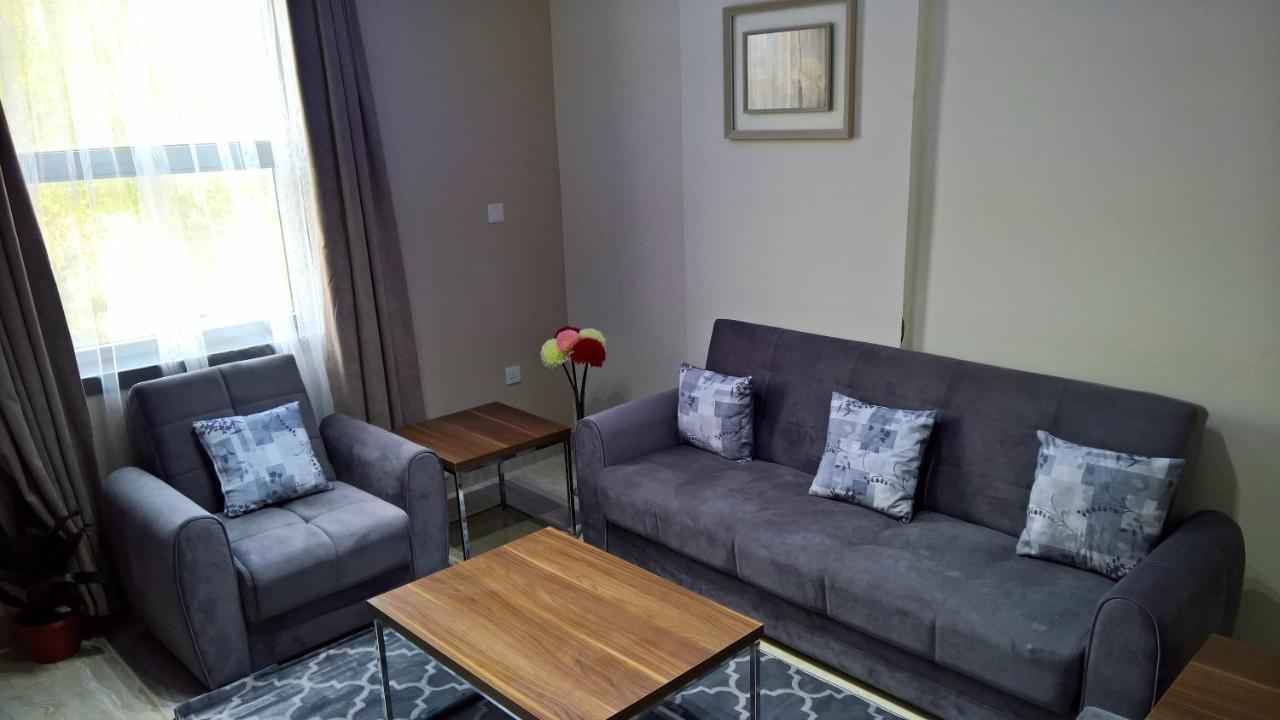 Gold Palace Serviced Apartments Dschidda Exterior foto